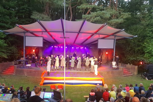 herdenkingsvoorstelling01