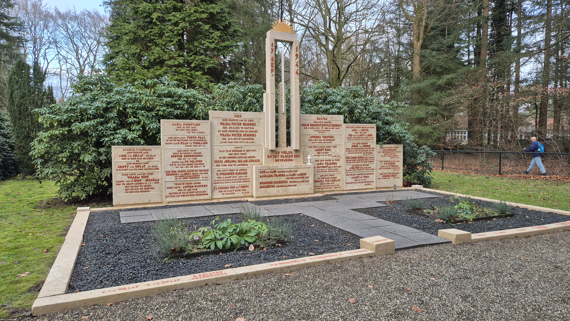 Monument begraafplaats Wolfheze