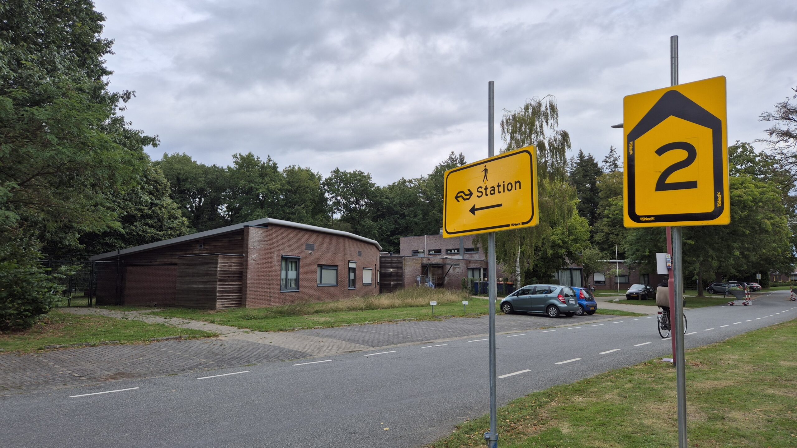 Duidelijkheid van de bewegwijzering laat soms te wensen over bij de werkzaamheden rond de spooronderdoorgang,